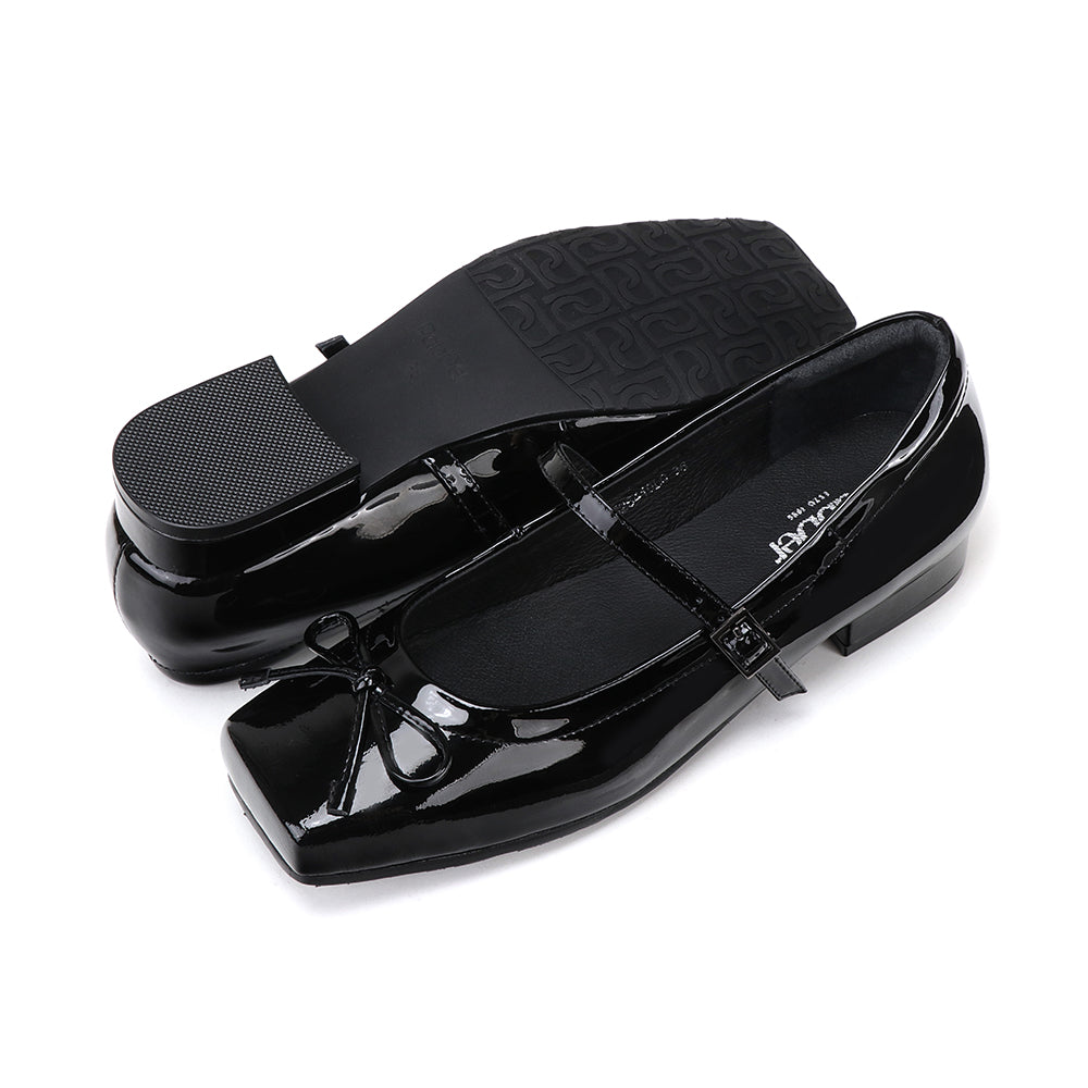 Lacquer High Shine Leather Square Toe 1.5in Heel Mary Jane