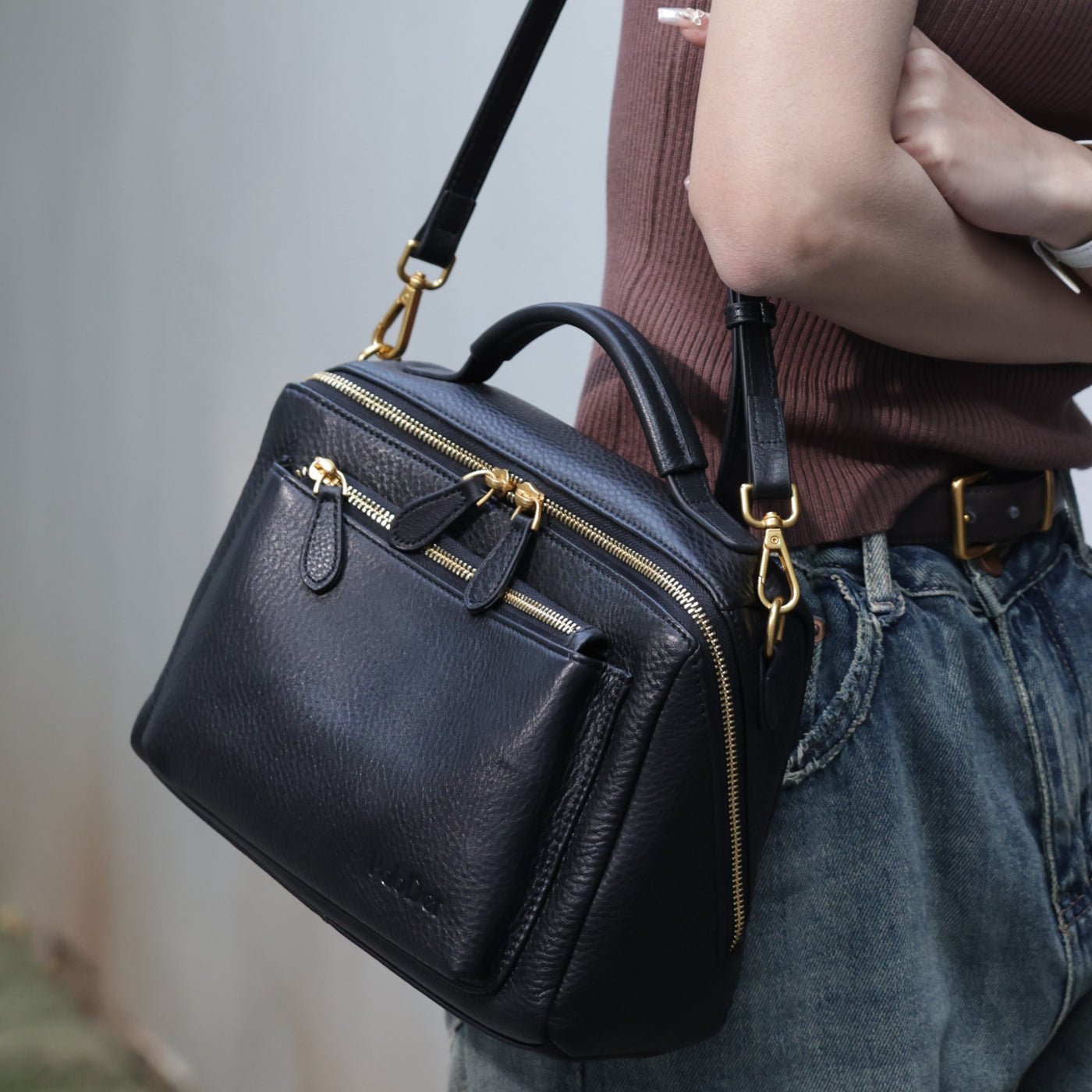 Claris Shoulder Bag