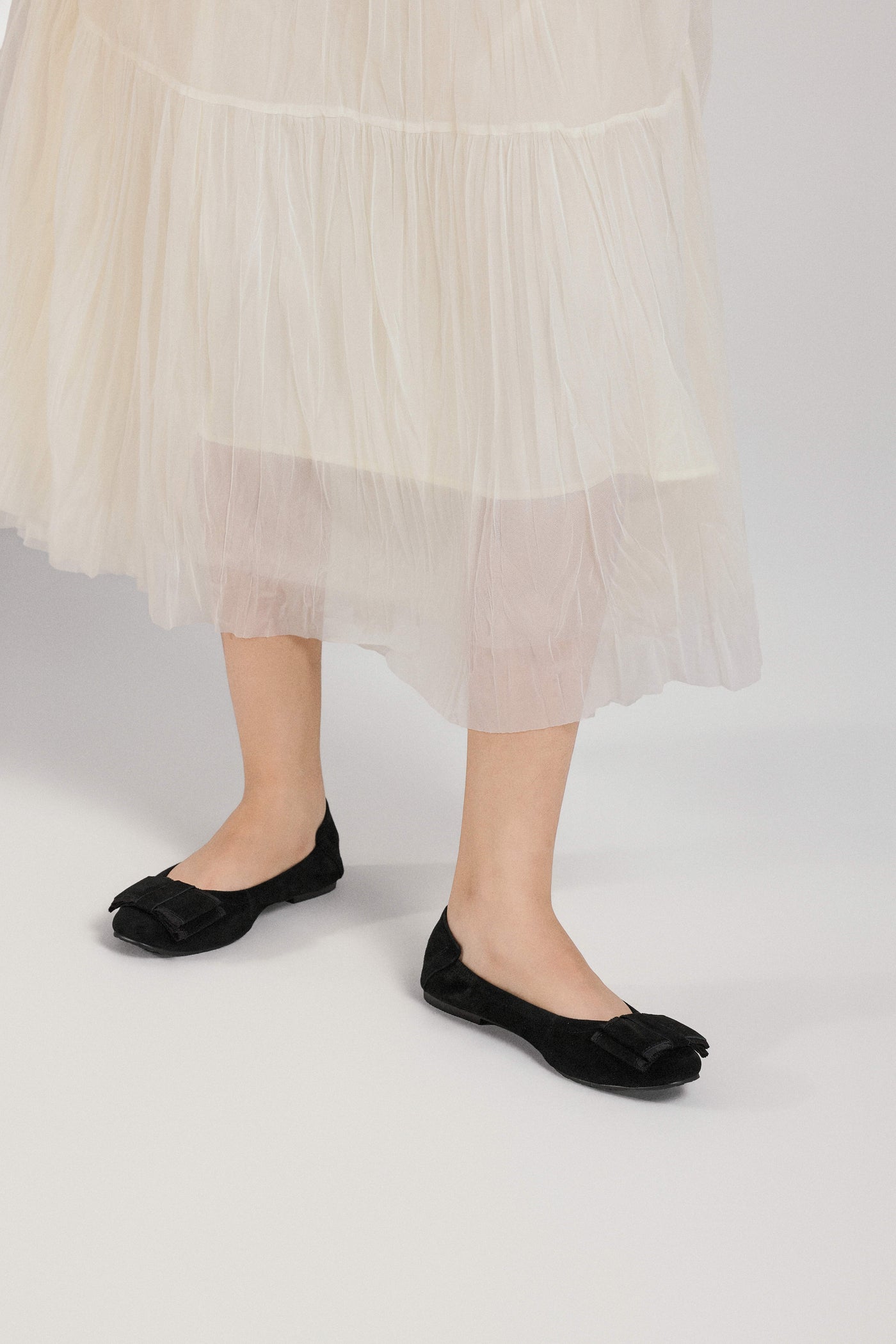 Suede Large Ribbon Ballet Flats