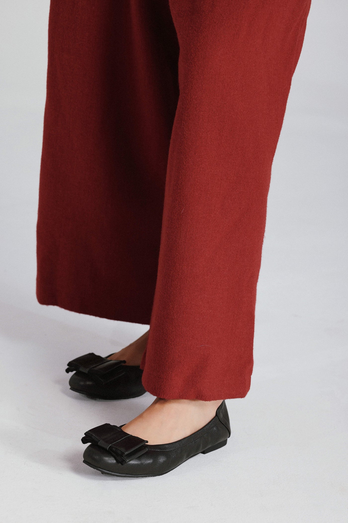 Large Ribbon Ballet Flats