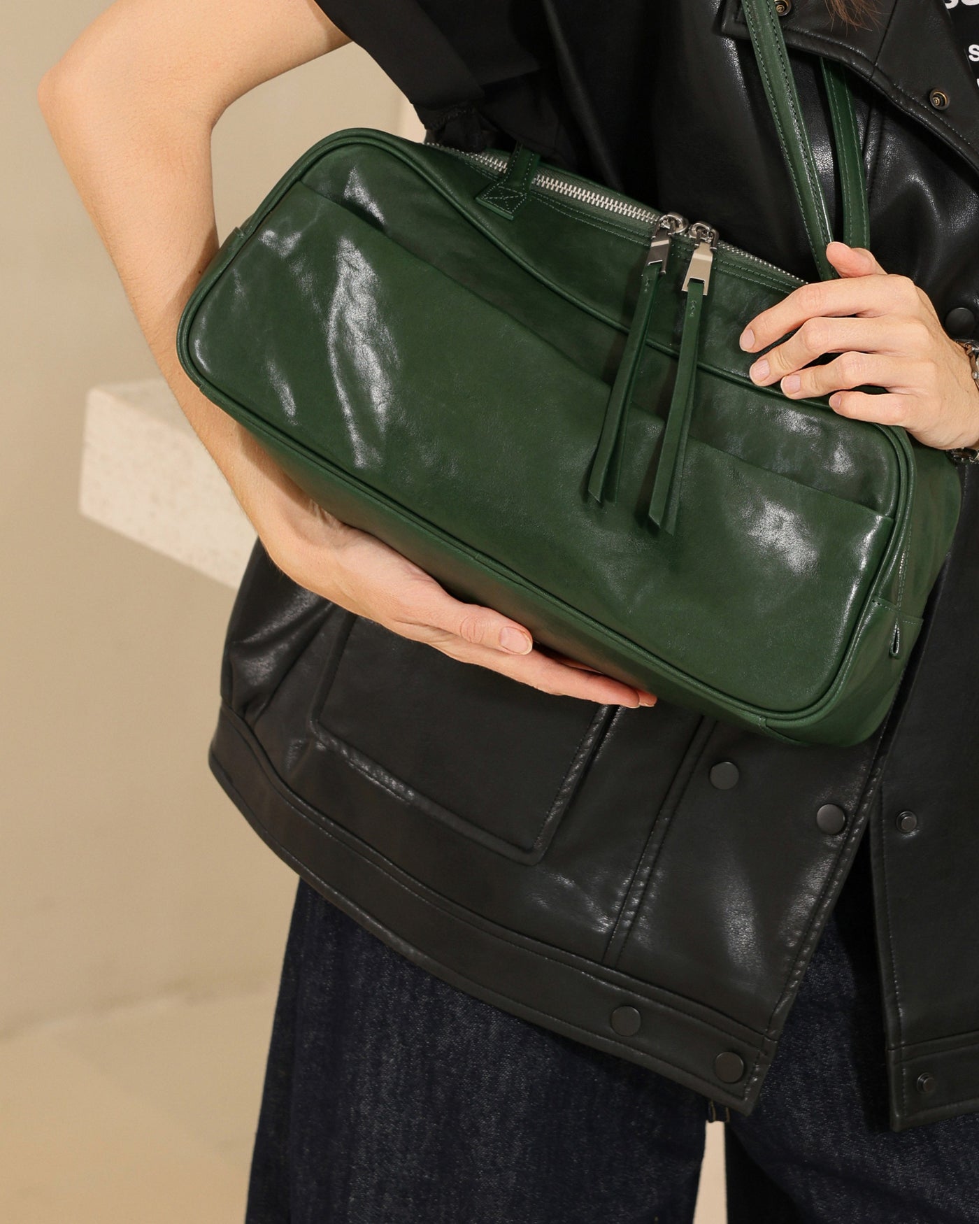 Medium Vegetable Tanned Rectangular Leather Purse