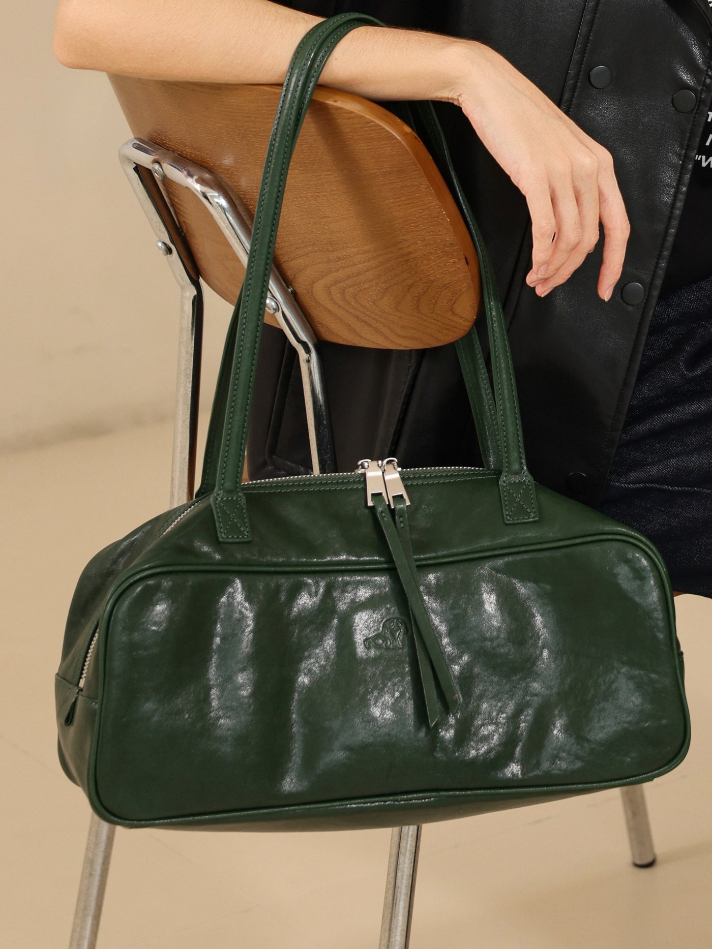 Medium Vegetable Tanned Rectangular Leather Purse