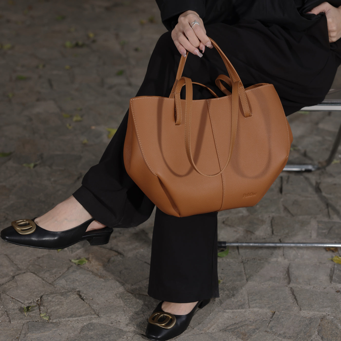 Hold-all Tote