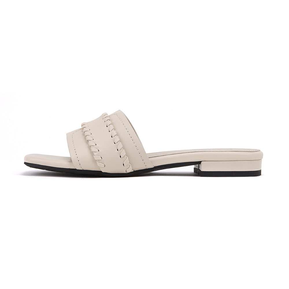 Low Sandals