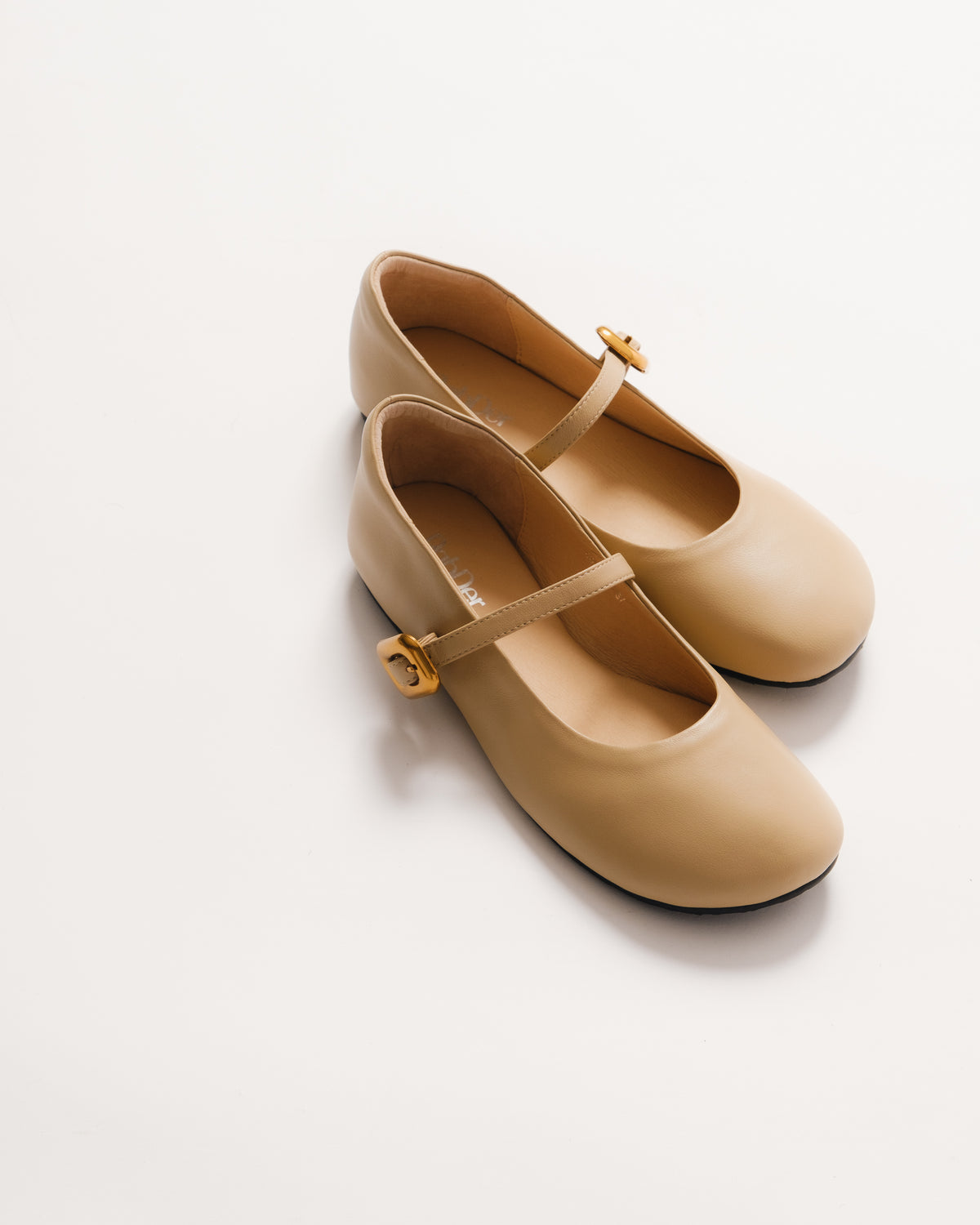 Dottie Round Toe Soft Leather Mary Jane CS26585