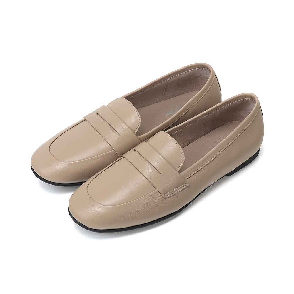 Colette Light Weight Round Toe Slip-ons CS26601