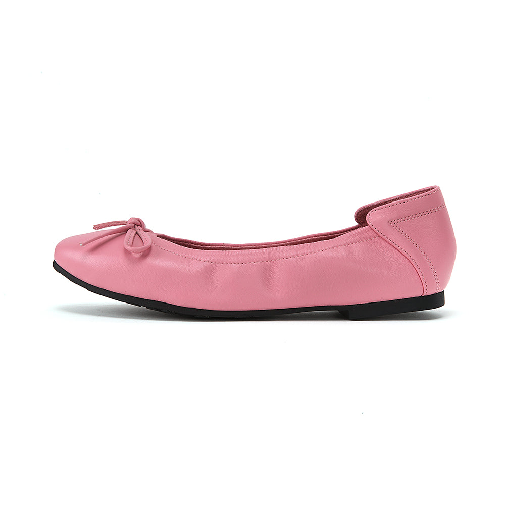 Round toe with soft sole and bow decoration
