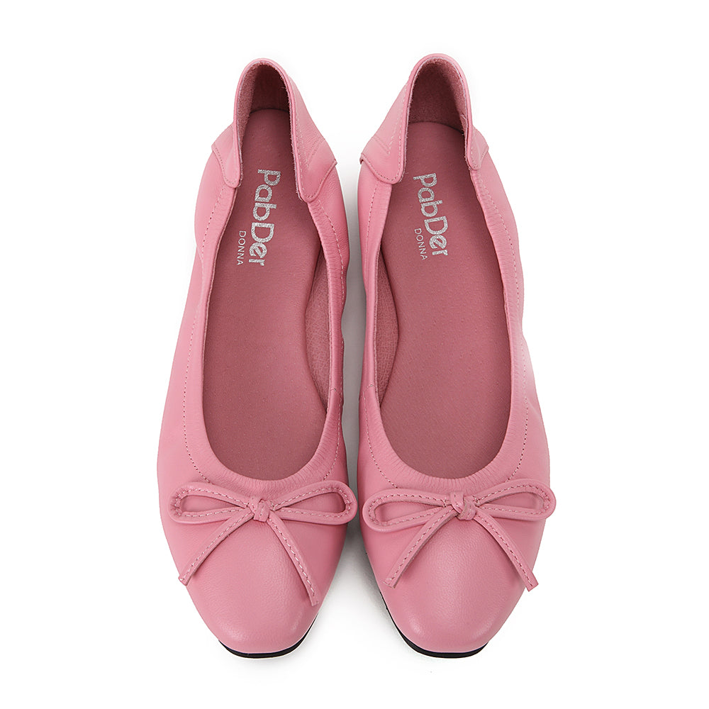 Round toe with soft sole and bow decoration