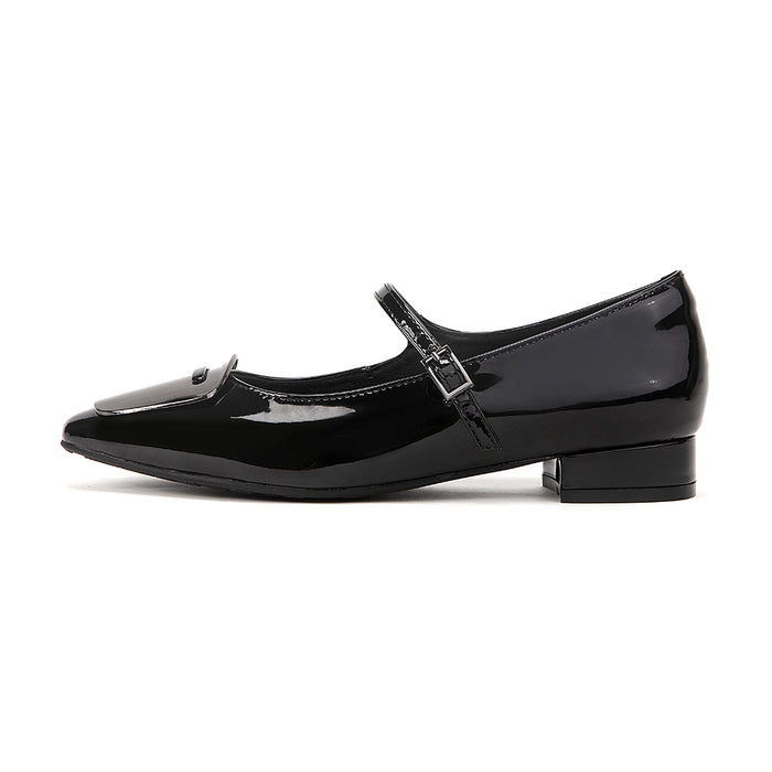 Patent Leather Mary Jane With Metal Décor