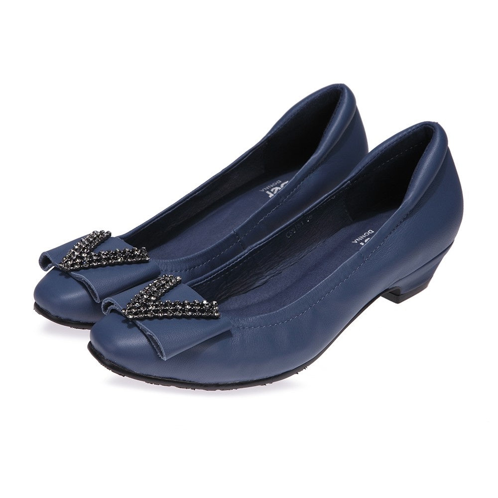 Ladies V-Shape Décor Round Toe 1in Heels CS9151