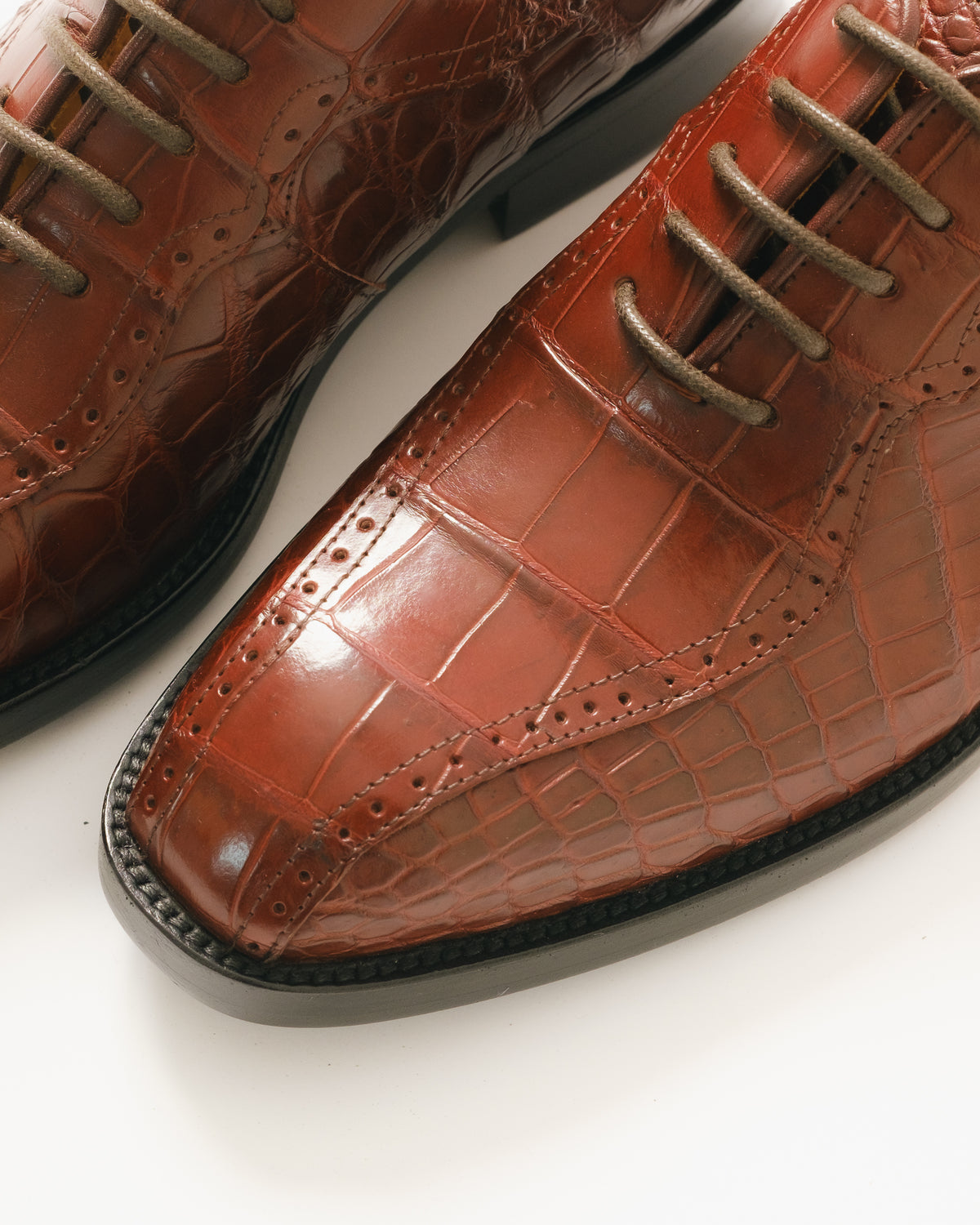 Crocodile Leather Lace-ups