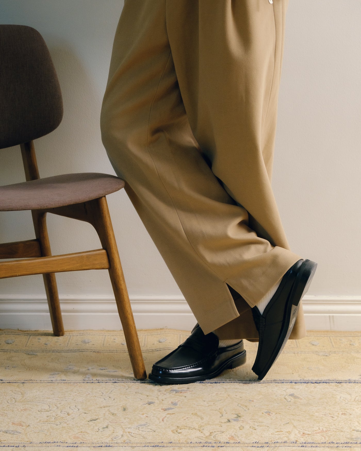 Shine Lacquer Half-Shoes