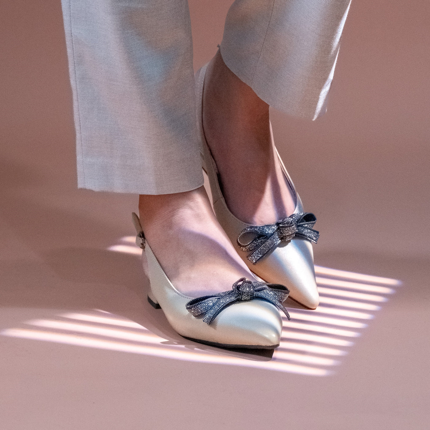 Pointed Sling-Back Flats With Ribbon