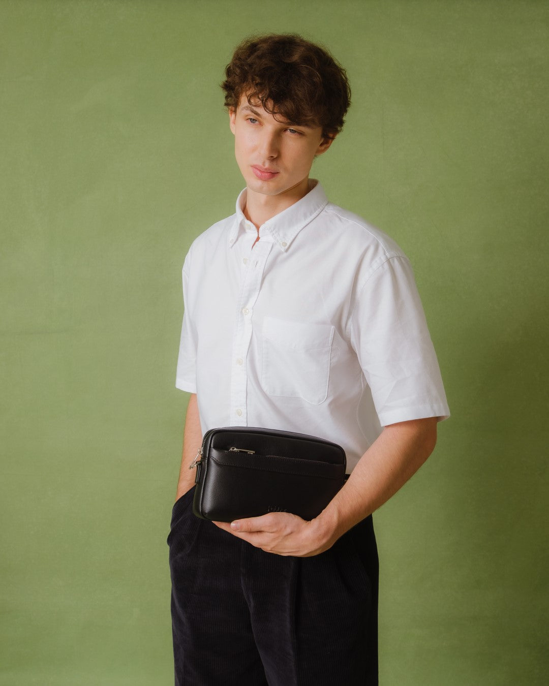 Small Clutch With Adjustable Sling LF25114