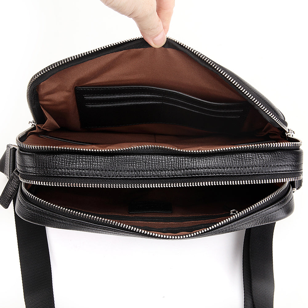 Hatch Grain Messenger Bag