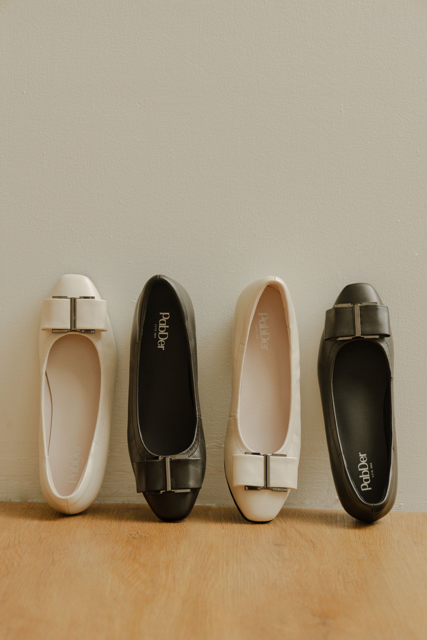 Large Ribbon Flats