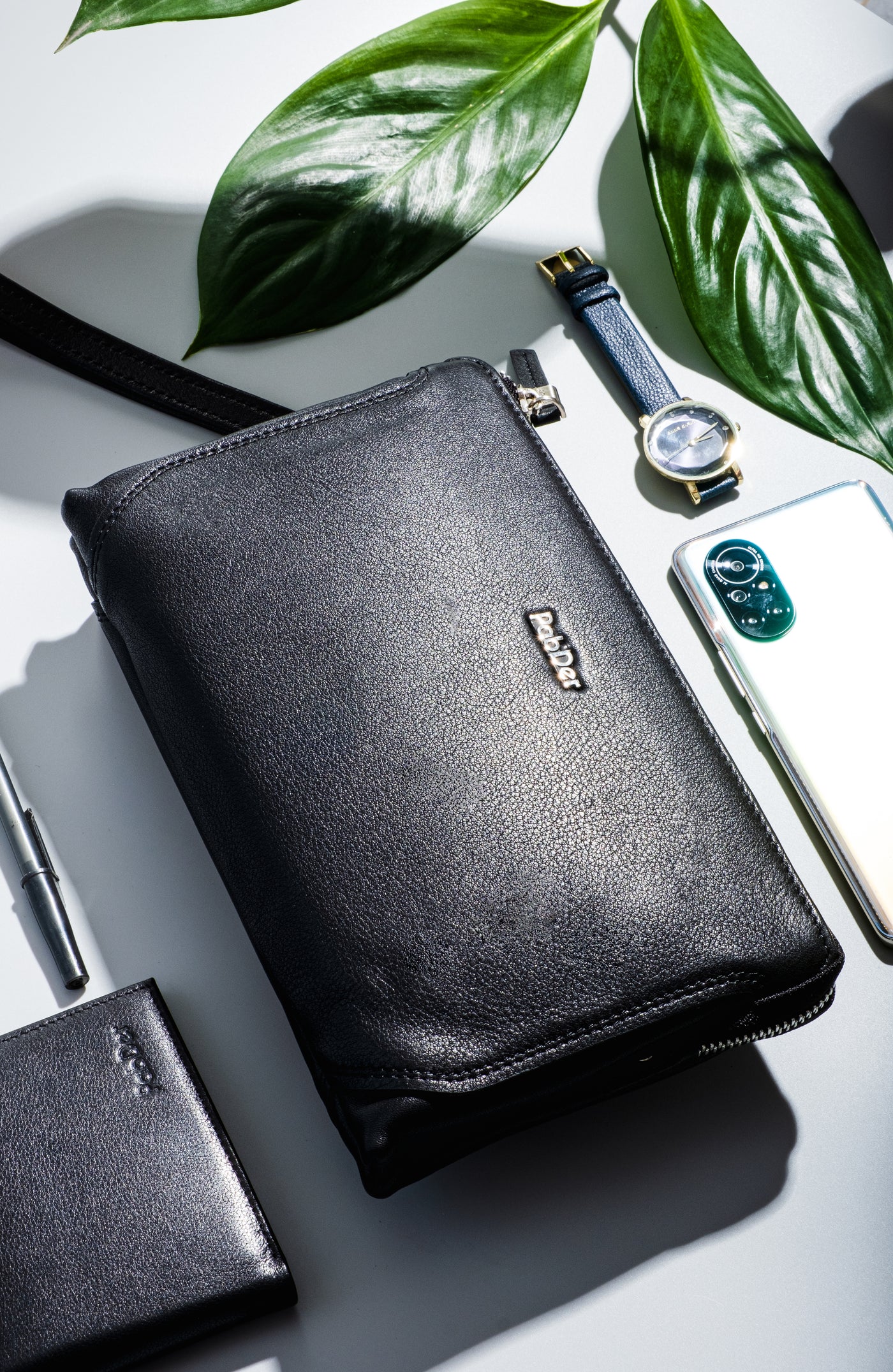 Cluth/Wristlet Bag